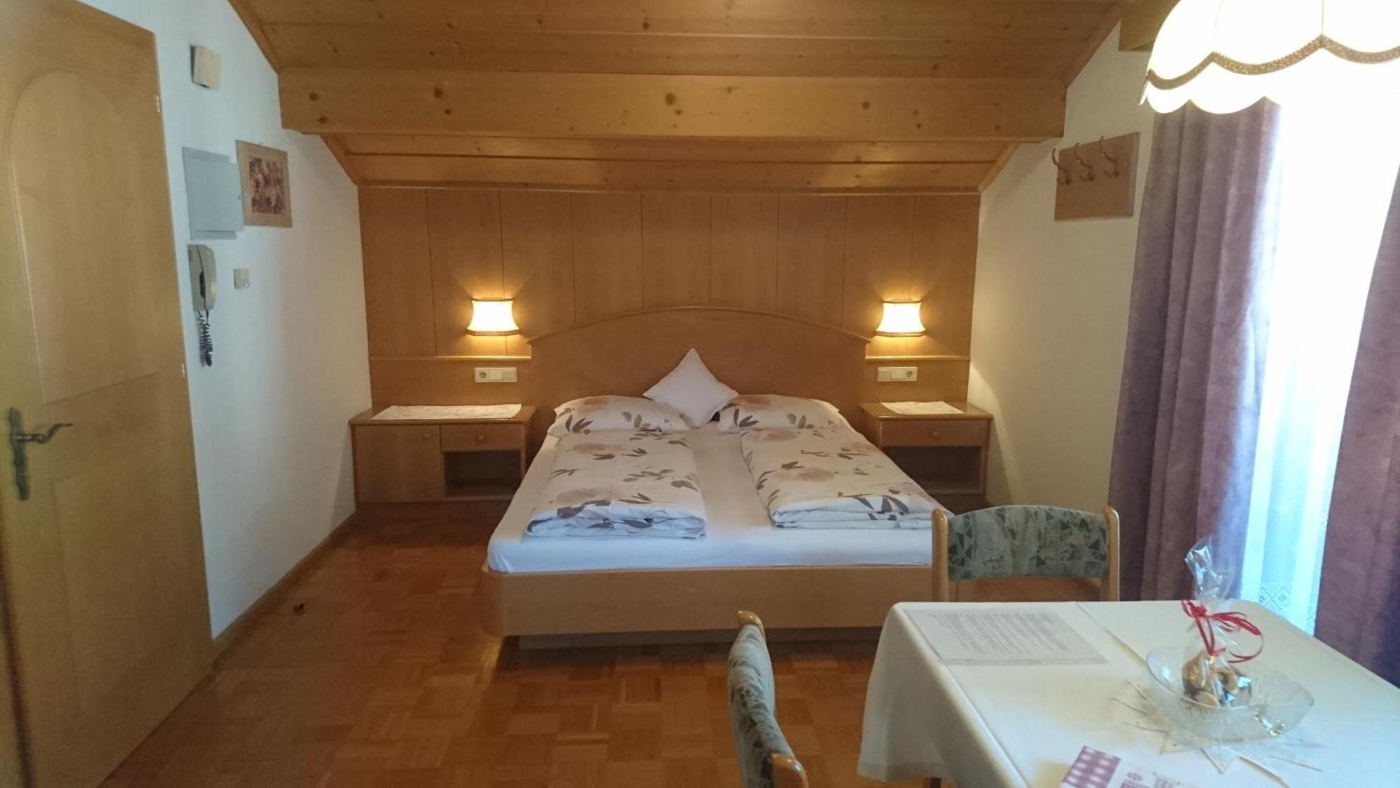 Residence Ploner San Cassiano  Bilik gambar