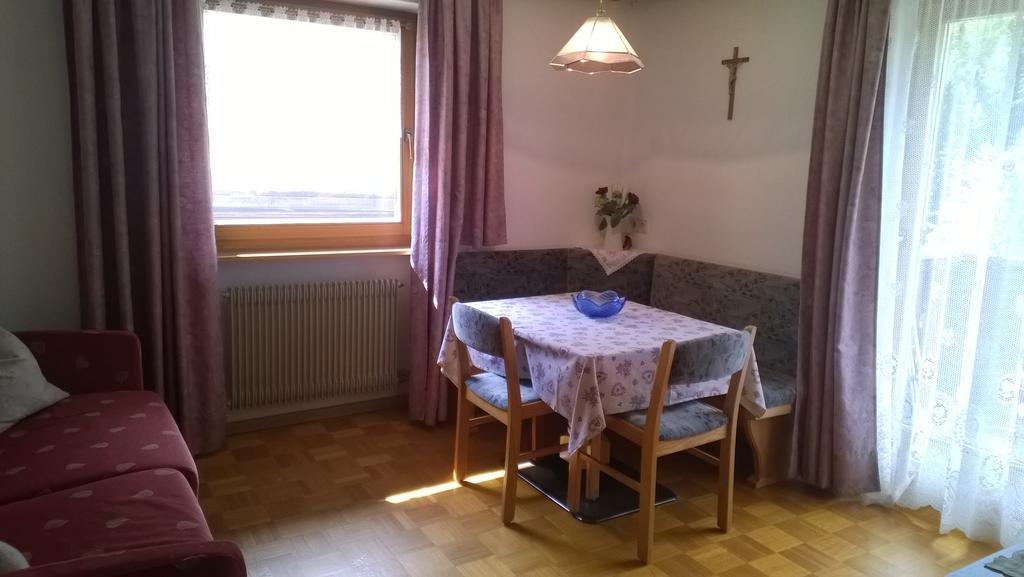 Residence Ploner San Cassiano  Bilik gambar